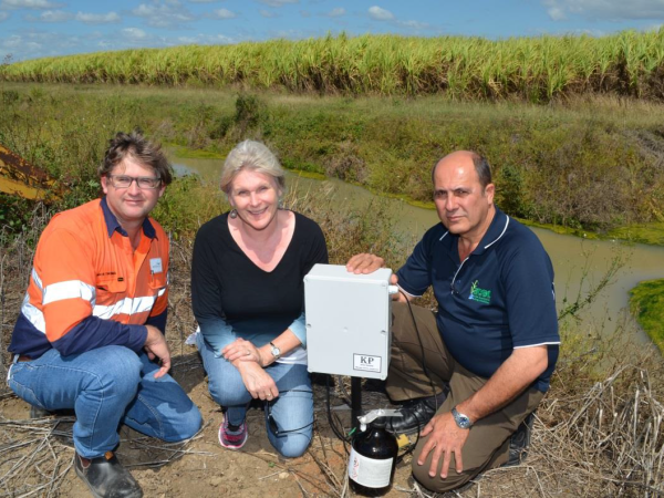 Photo Credit-BRIA Irrigators. Photo Caption-Nick Thomas, Wilmar Sugar, Teri Buono, DAF, Mario Barbagallo, BRIA Irrigators, with a water monitor.png